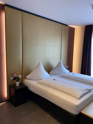 Bedroom 4, Primetime Hotel, Gießen