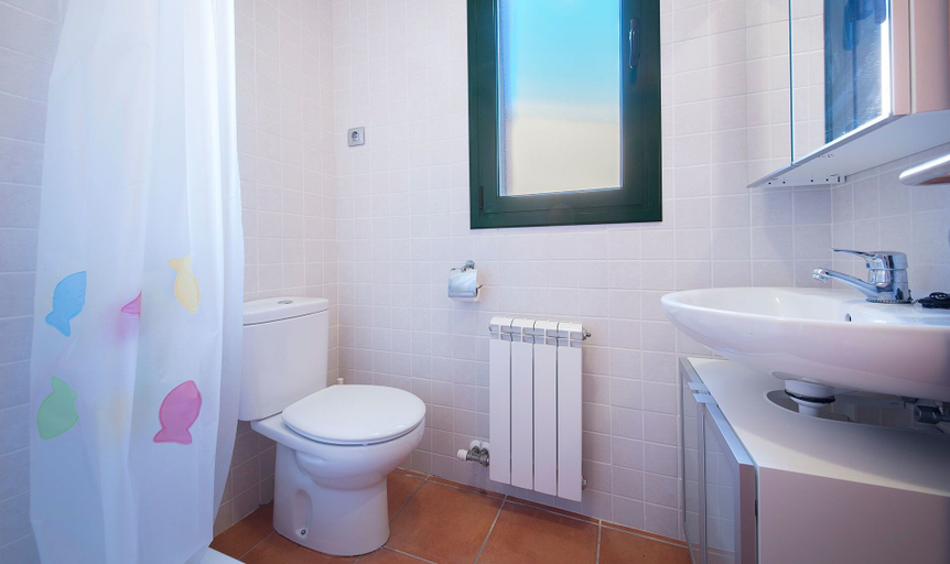 Bathroom 4, Modern House For Families (R77), Tarragona