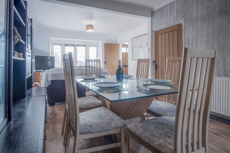 Others 5, Cambrian Cottage - 3 Bed Cottage - Tenby, Pembrokeshire