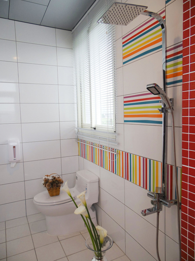 Bathroom 4, Footprint B&B, Yilan