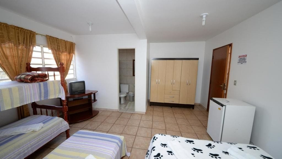 Bedroom 3, Pousada LN, Caldas Novas