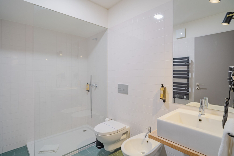 Bathroom 4, Feel Porto Corporate Housing Campanhã, Porto