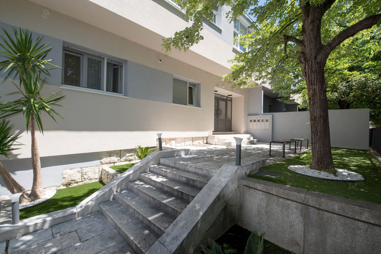 Exterior & Views 2, Bosket Luxury Rooms, Split