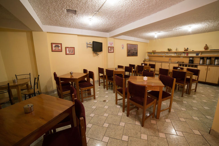 Food & Drinks 4, Los Áticos, Cusco