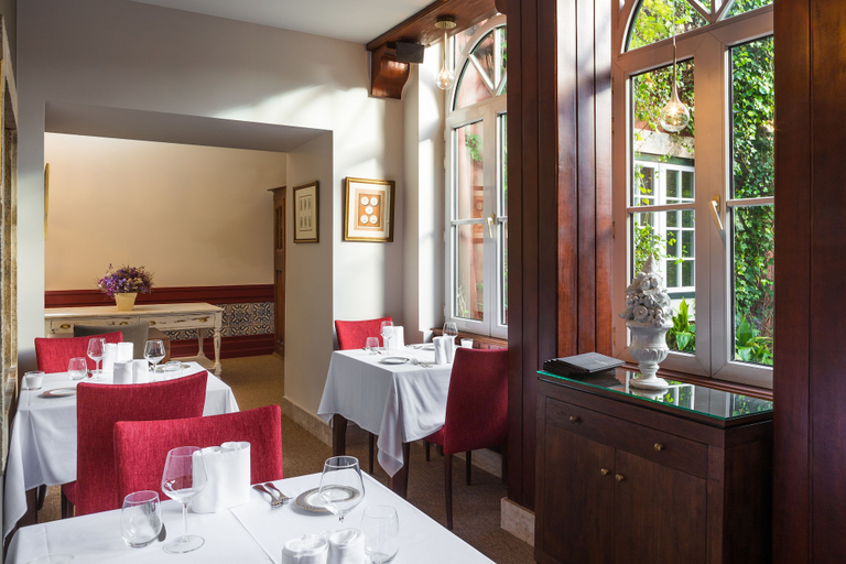 Food & Drinks 5, York House, Lisbon