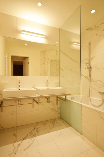 Bathroom 3, Premium Residence near Parliament, Wien