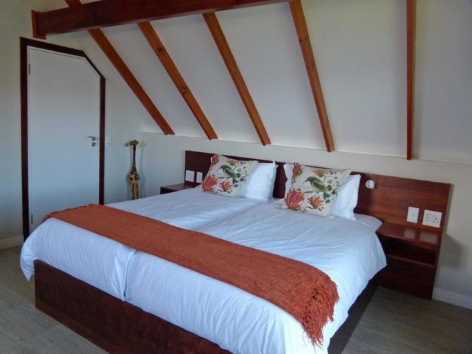 Bedroom 4, Fish Eagle Lodge, Eden