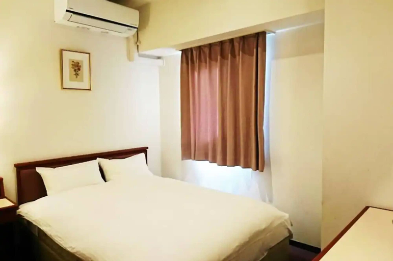 Bedroom 14