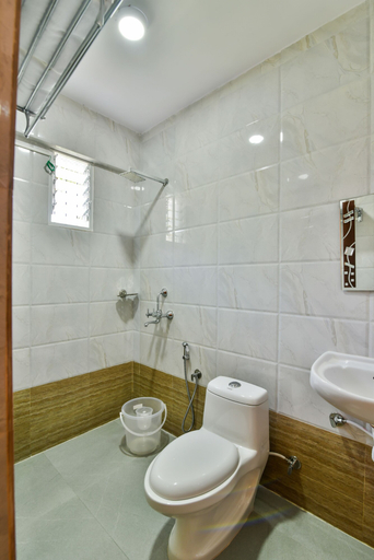Bathroom 3, Hotel Suvian on Bagha Beach Goa, North Goa
