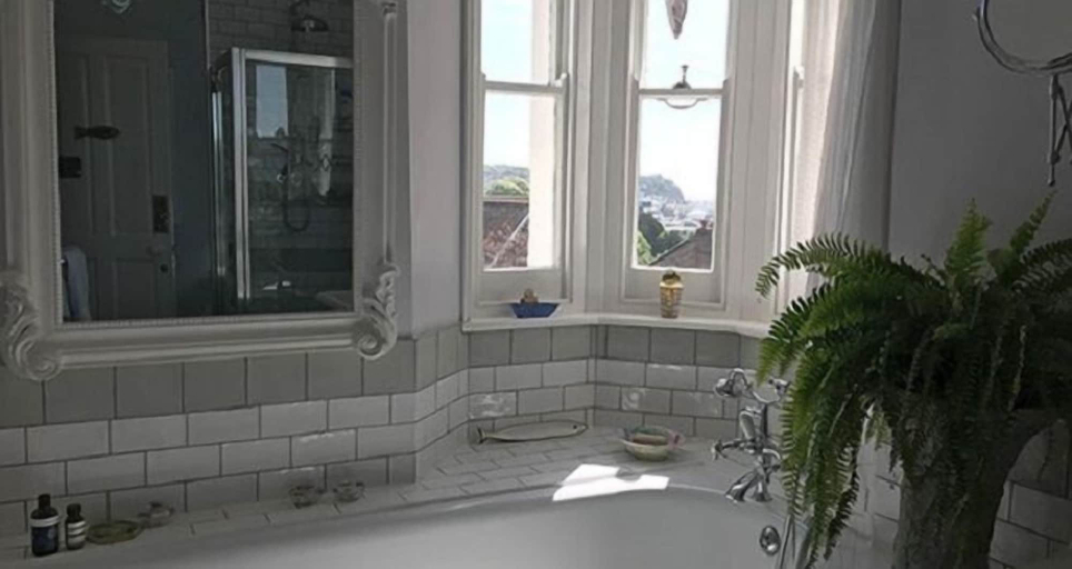 Bathroom 4, Anne's House, East Sussex