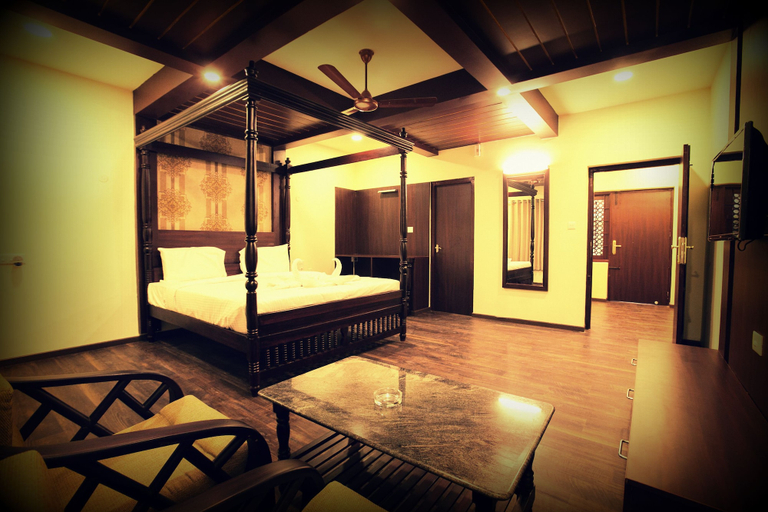 Bedroom 3, Summer House, Salem