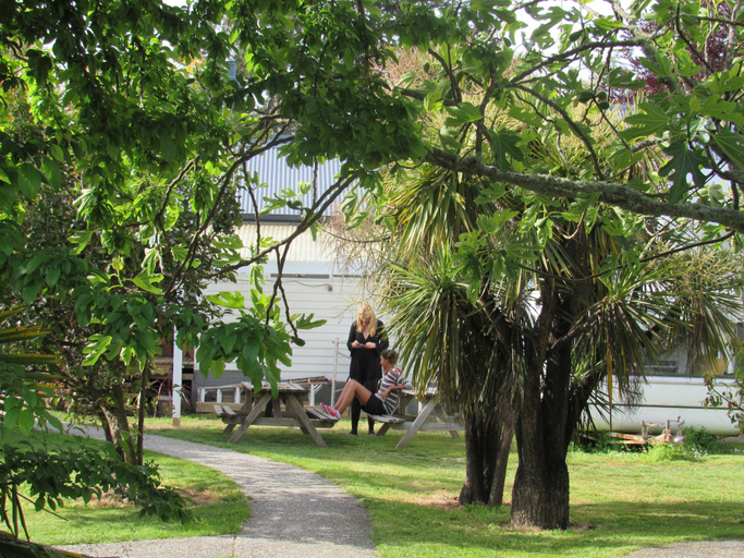 Others 5, The White Elephant Accommodation - Hostel, Tasman