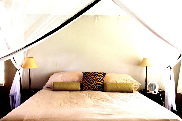 Bedroom 3, Wild Geese Lodge, Mazowe