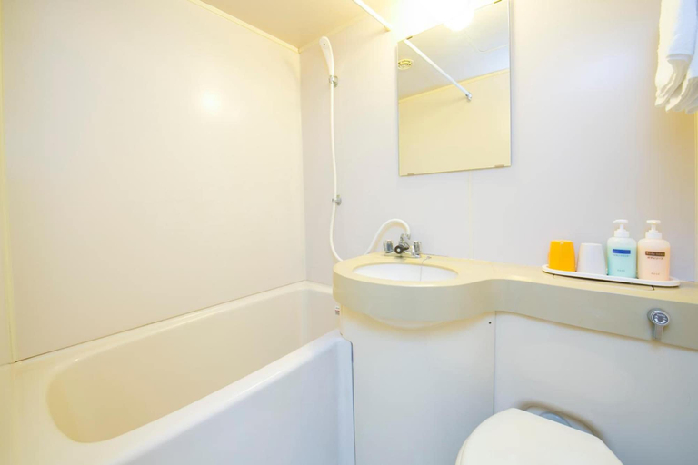 Bathroom 5, Kanazawa Central Hotel, Kanazawa