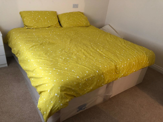 Bedroom 2, Salaam Letting, Milton Keynes