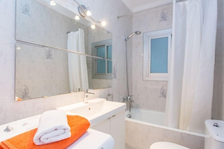 Bathroom, Liliane Apart, Barcelona