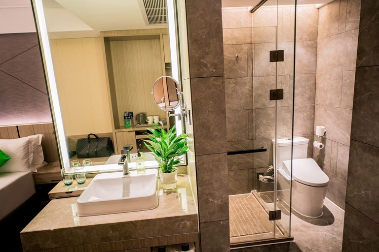 Bathroom 4, ibis Styles Dongguan Chang'an Wanda Plaza Hotel, Dongguan
