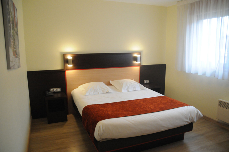 Bedroom 2, Ha Tel Restaurant Au Parc Des Cigognes, Bas-Rhin
