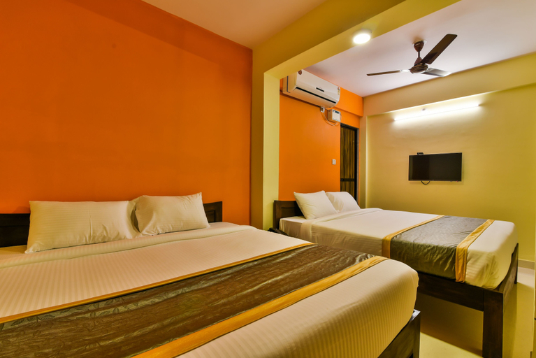 Bedroom 2, Hotel Suvian on Bagha Beach Goa, North Goa
