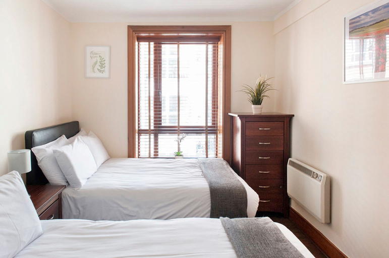 Bedroom 2, MetroStays - Temple Bar 18, Dublin