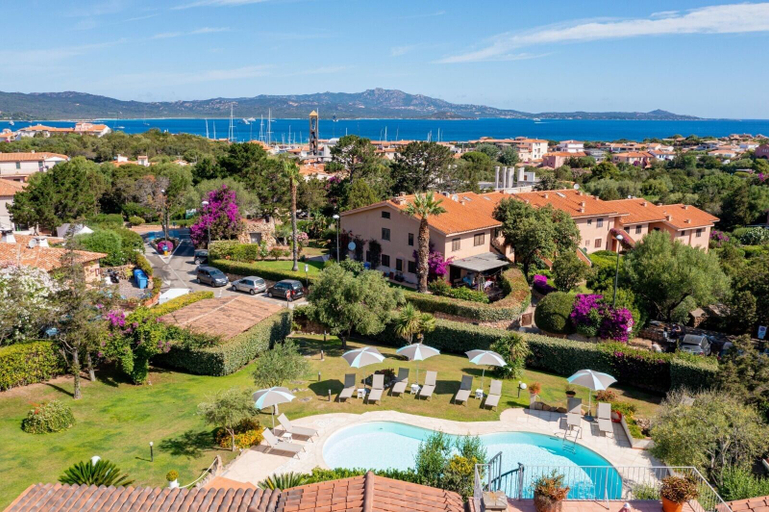 Exterior & Views 2, Geco di Giada Exclusive Art Suites, Olbia-Tempio