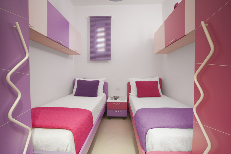 Bedroom 2, Estate4home- L'Onda Viola, Napoli