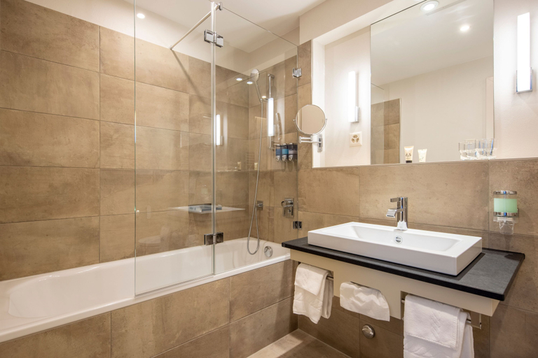 Bathroom 5, Belvedere Swiss Quality Hotel, Interlaken