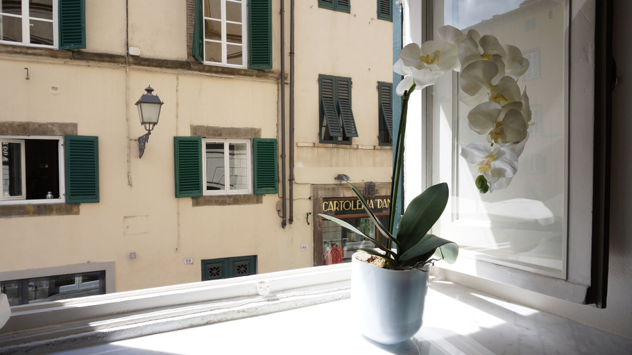 Exterior & Views 2, Veneto Apartment, Lucca