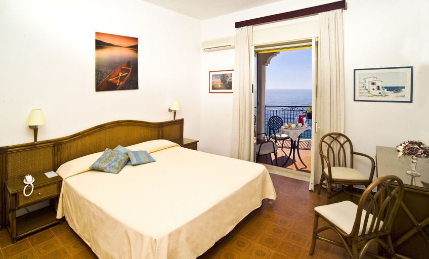 Bedroom 3, Park Hotel Silemi, Messina