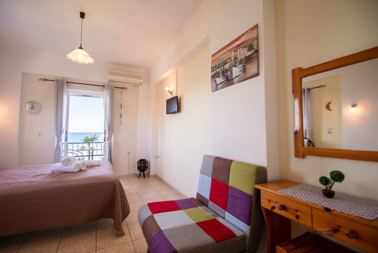 Bedroom 4, Psarou Studios, Ionian Islands