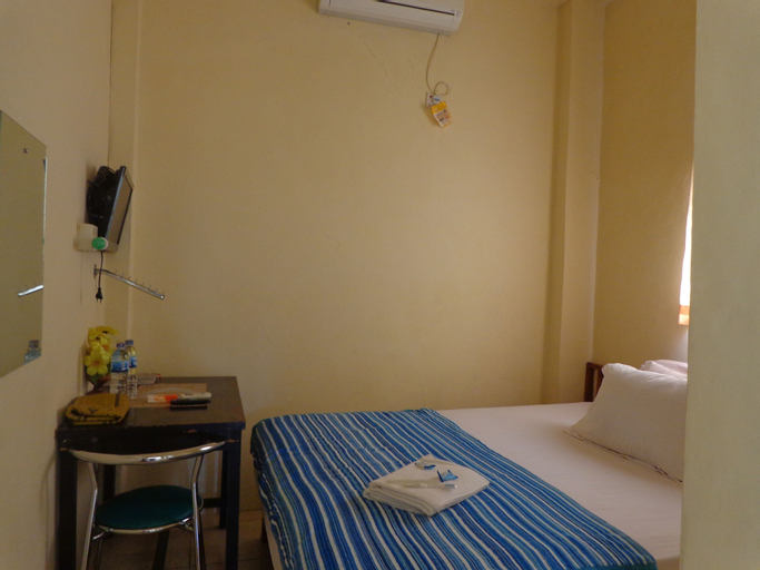 Bedroom 23