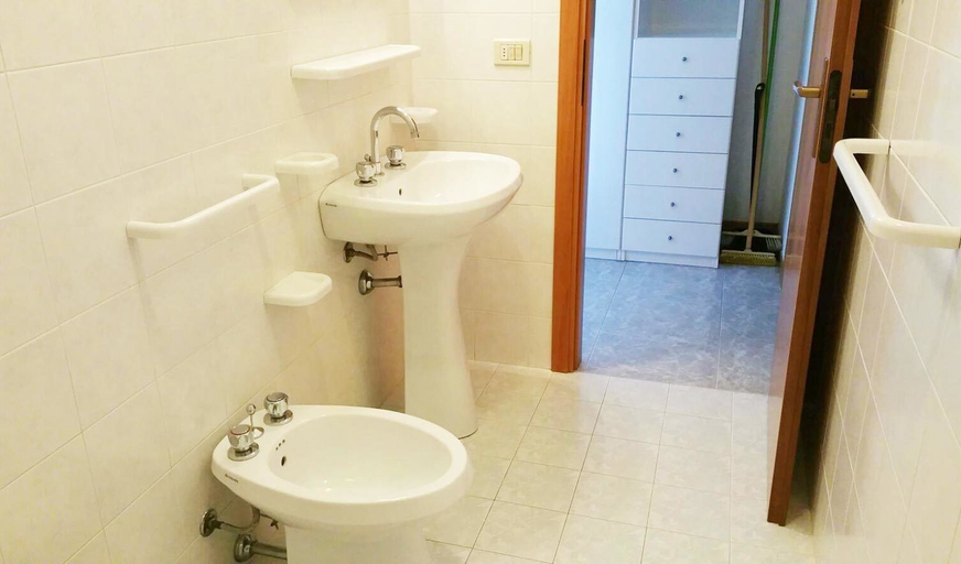 Bathroom, Residence Club Azzurro, Ascoli Piceno
