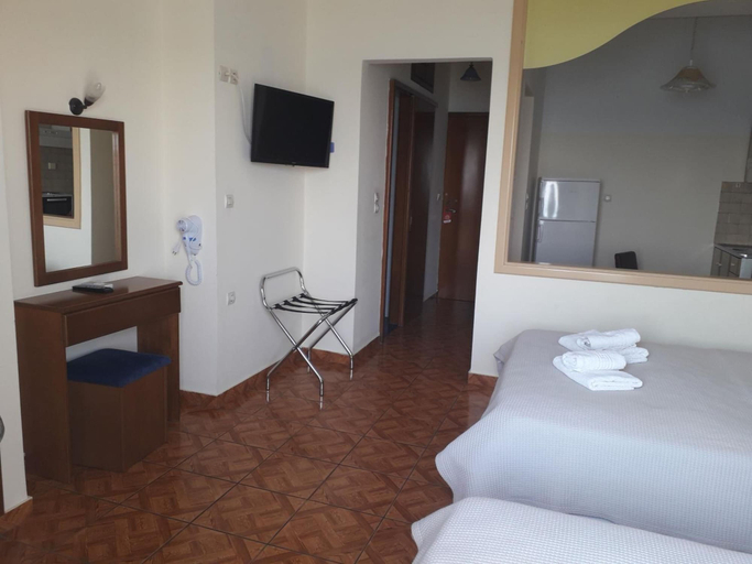 Bedroom 3, Hotel Poseidon, Central Greece