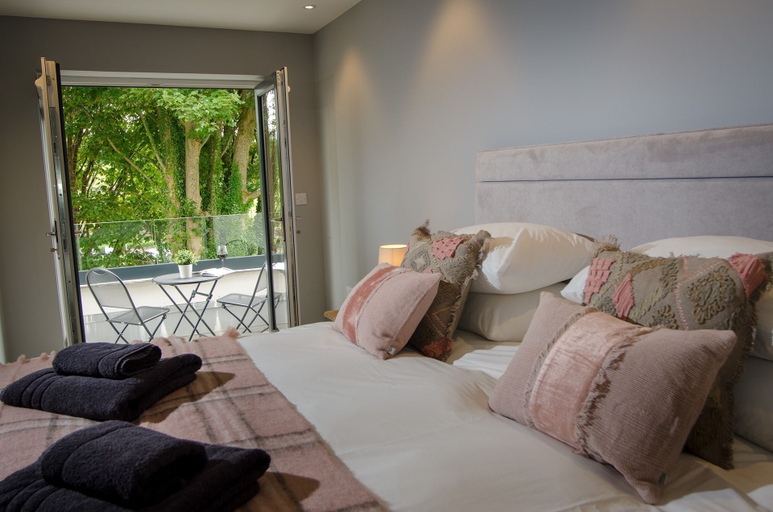 Bedroom 2, Pen-y-Ghent, Lancashire