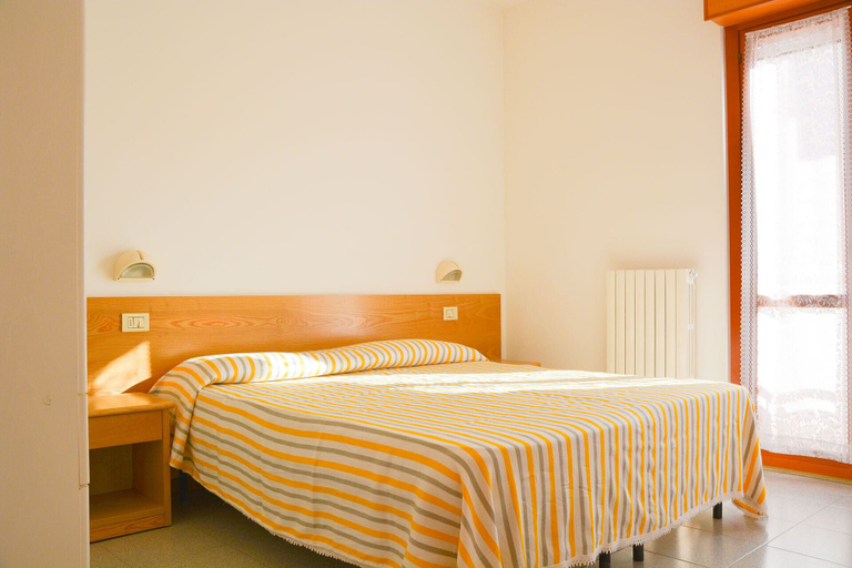 Bedroom 3, Residence Club Azzurro, Ascoli Piceno