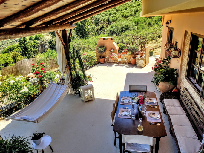 Food & Drinks, Thymes traditional house, Crete