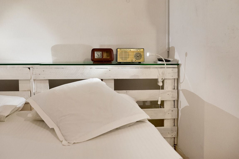 Bedroom 2, Corte dei Romiti Apartment, Lecce