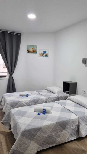 Bedroom 3, Hostal Vara Madrid, Madrid