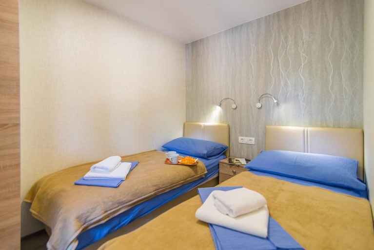 Bedroom 3, Centinera Mobile Homes, Medulin