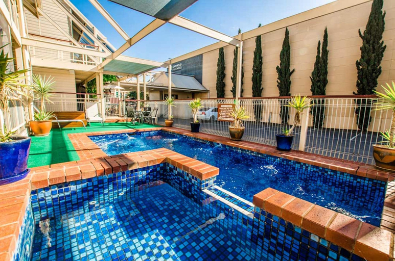 Sport & Beauty, The River Boat Hotel - Echuca, Campaspe - Echuca