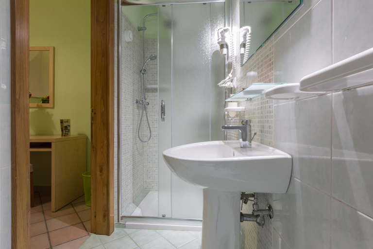 Bathroom 5, Le Dimore dei Messapi, Lecce