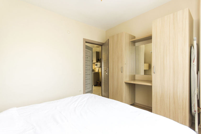 Bedroom 2, Garan Apartments, Beyoğlu