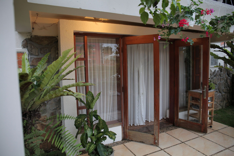 Exterior & Views 2, Vi-la Homestay Café, Đà Lạt