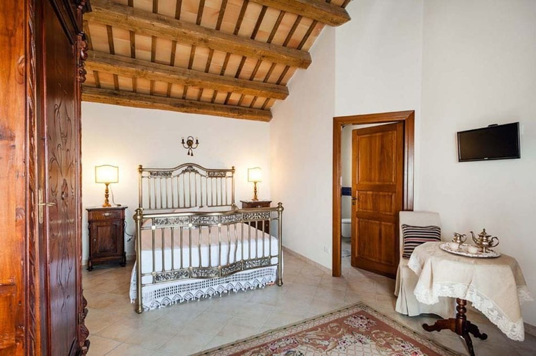 Bedroom 3, Tangi, Trapani
