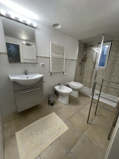 Bathroom 4, Host Dolci Risvegli, Bari