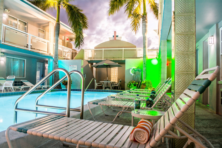 Sport & Beauty 1, Camelot Beach Suites, Pinellas