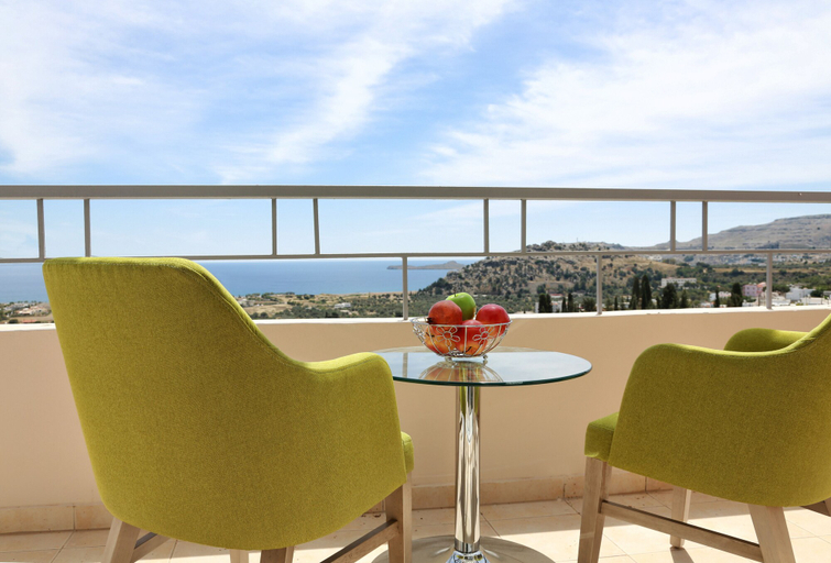 Others 5, Athoniki Villas, South Aegean