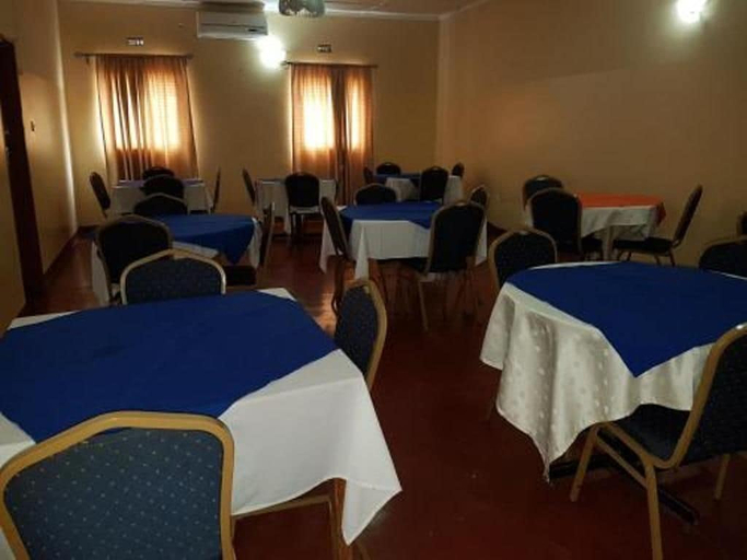 Food & Drinks 4, Zuus Lodge & Tours, Kalomo