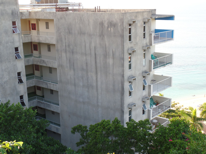 Exterior & Views, Irie Beach Studio