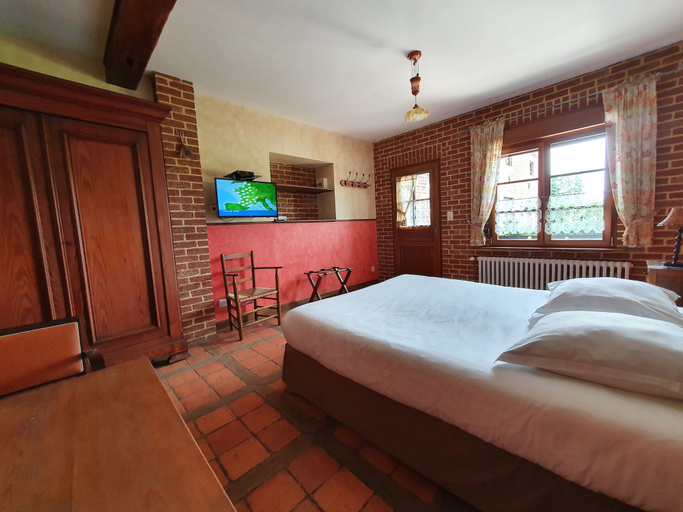 Bedroom 5, Les Mout'Anes, Nord